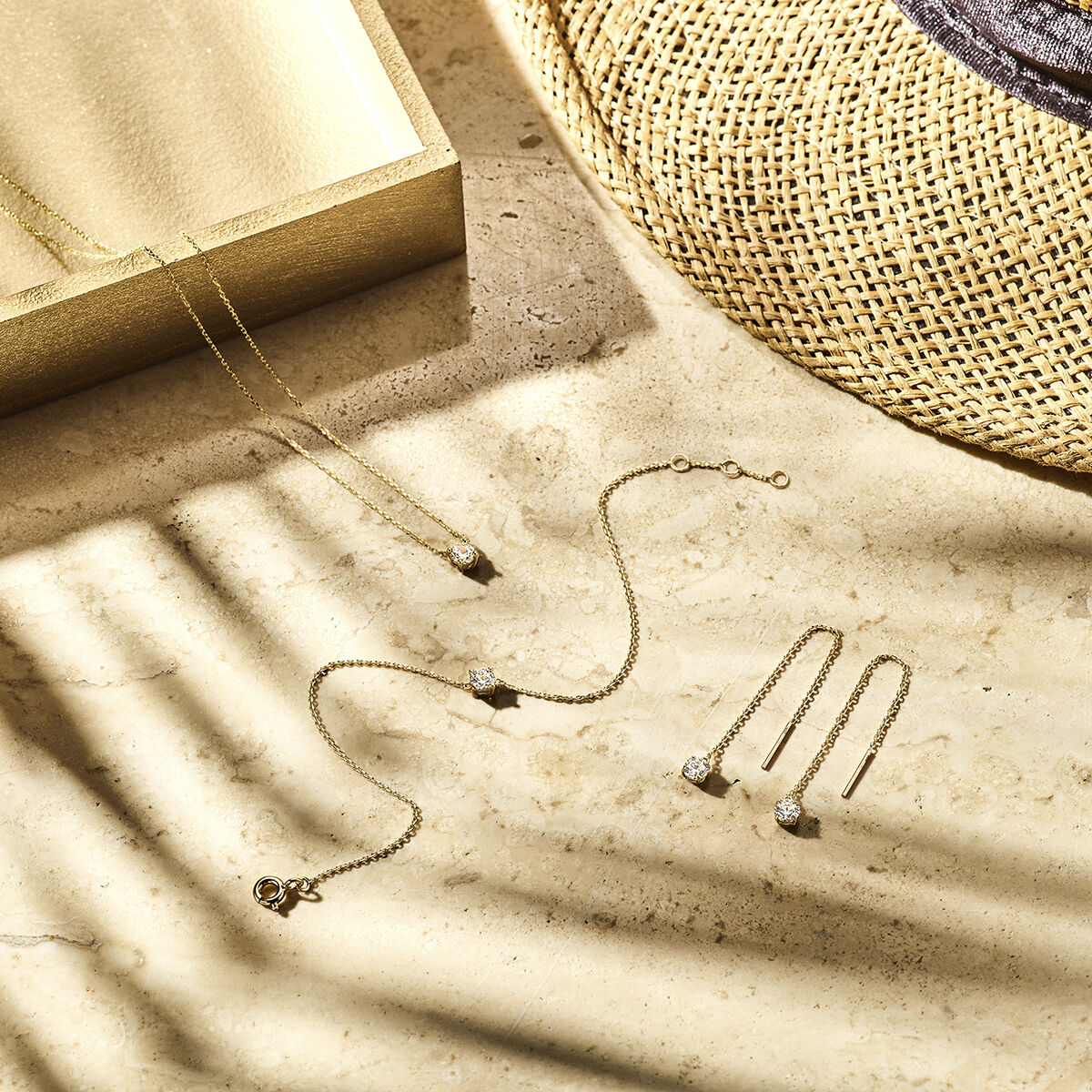 pendientes de botón de zircón 14K oro amarillo