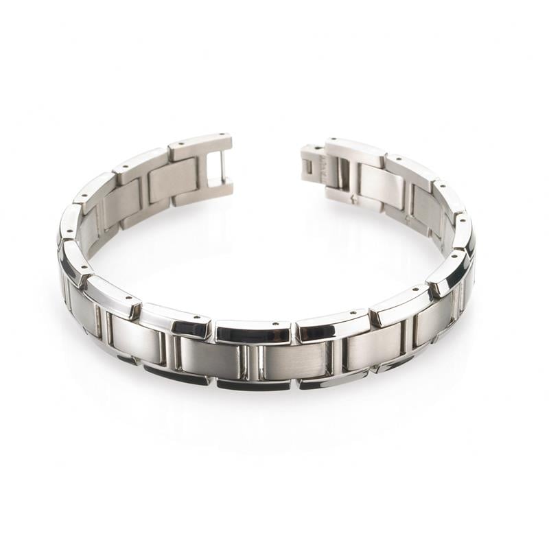 Pulsera de titanio con diseño de eslabones en acabado pulido y brillante.