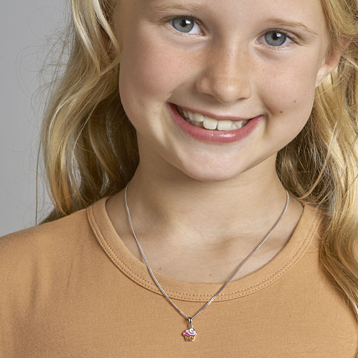 collar cupcake 36 + 4 cm plata rodiada