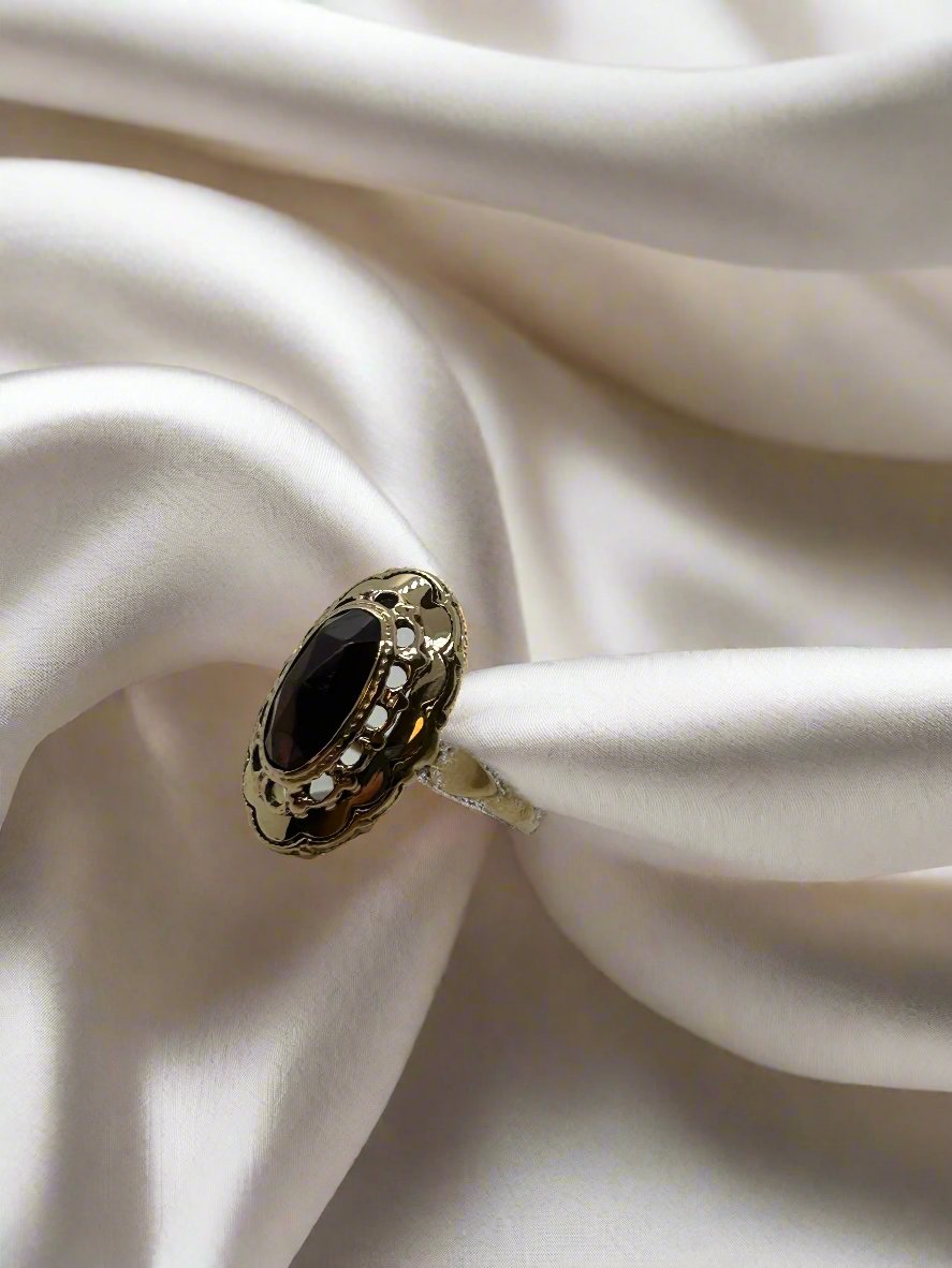 anillo vintage de oro 14k granate oval 5.0gr