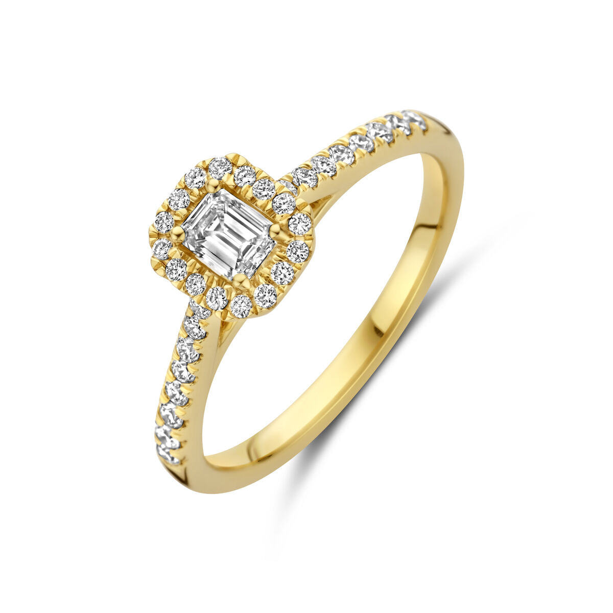 Anillo de oro amarillo de 14K con diamante lab-grown de 0.48 ct y diamantes alrededor.
