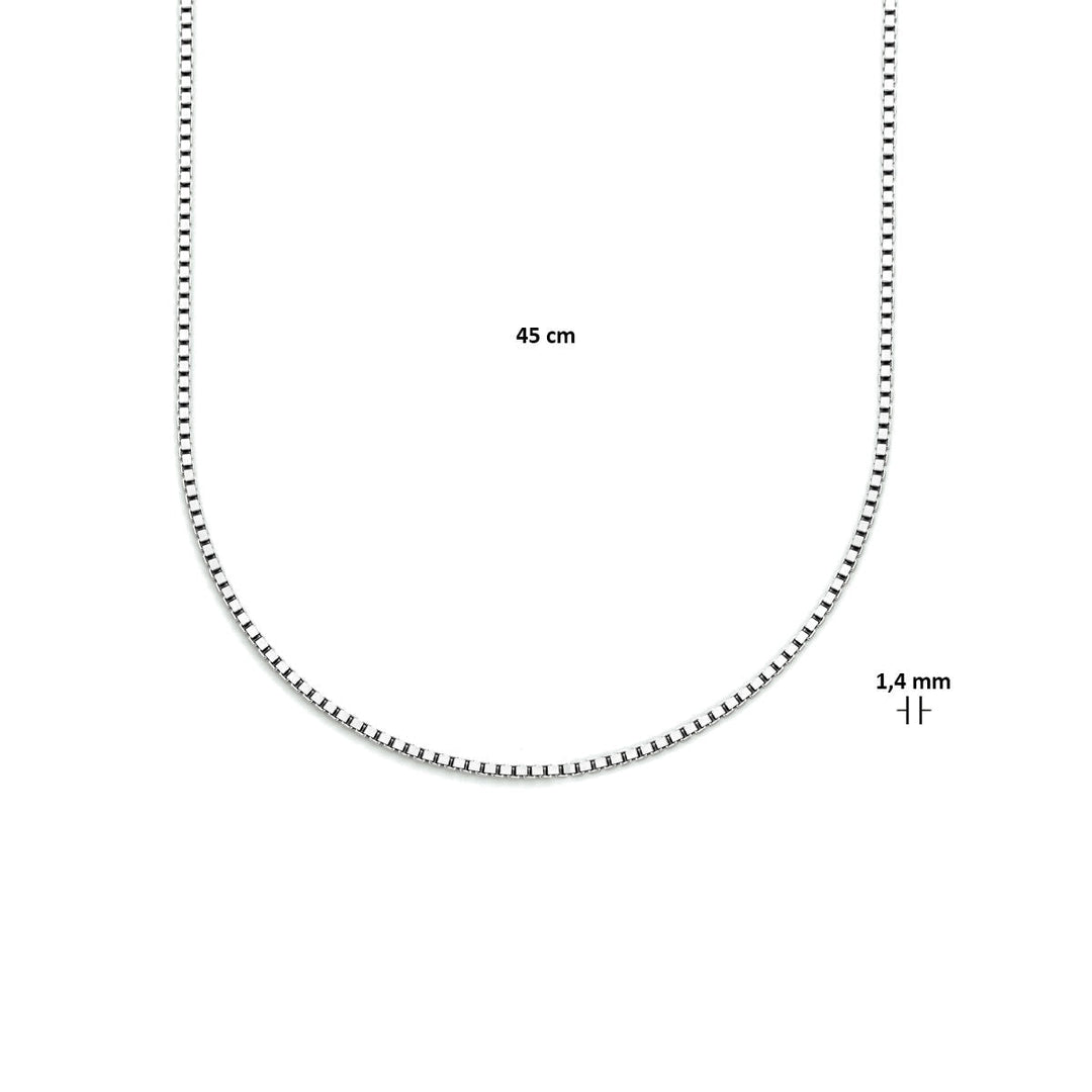 De Van der Kooij Collectie venetiaans collier 1,4 mm wordt in een U-vorm op een witte achtergrond gepresenteerd, is 45 cm lang en 1,4 mm dik, met gemarkeerde afmetingen.