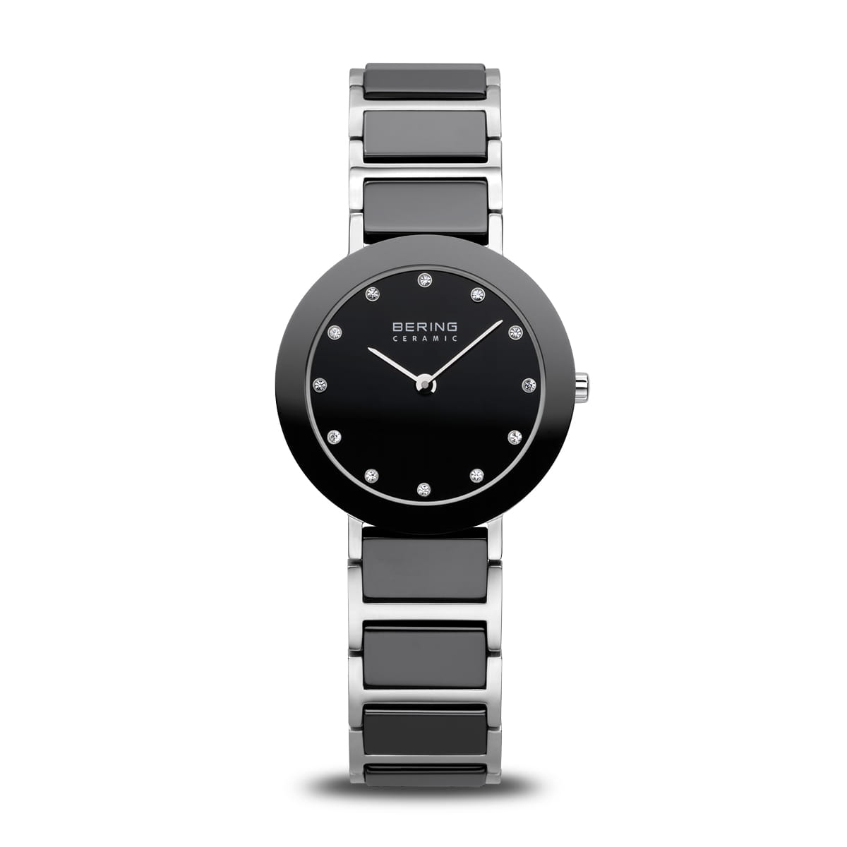 Reloj de acero inoxidable con esfera negra y correa de eslabones en tonos plateados y negros.