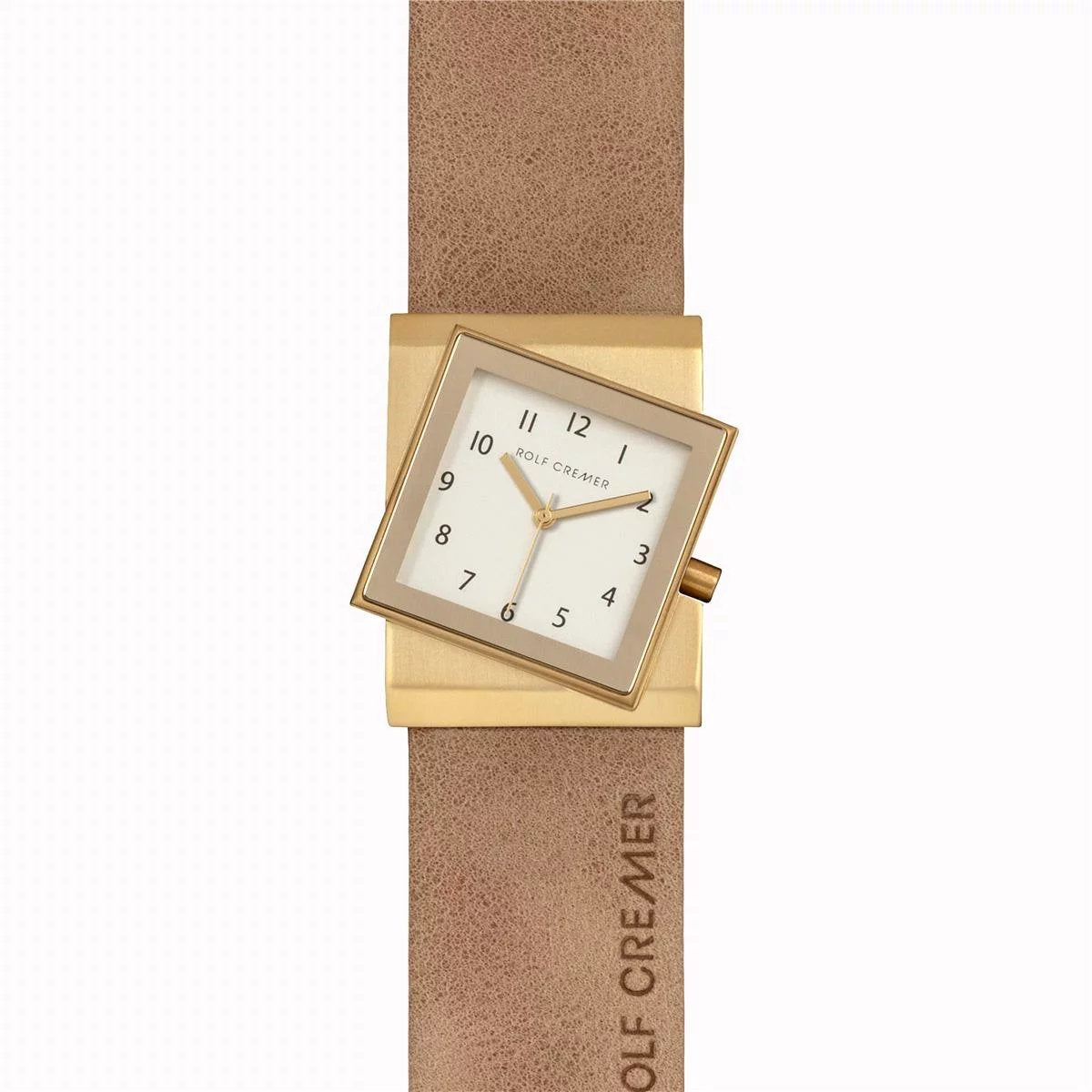 Reloj cuadrado dorado con correa de cuero marrón y esfera blanca.