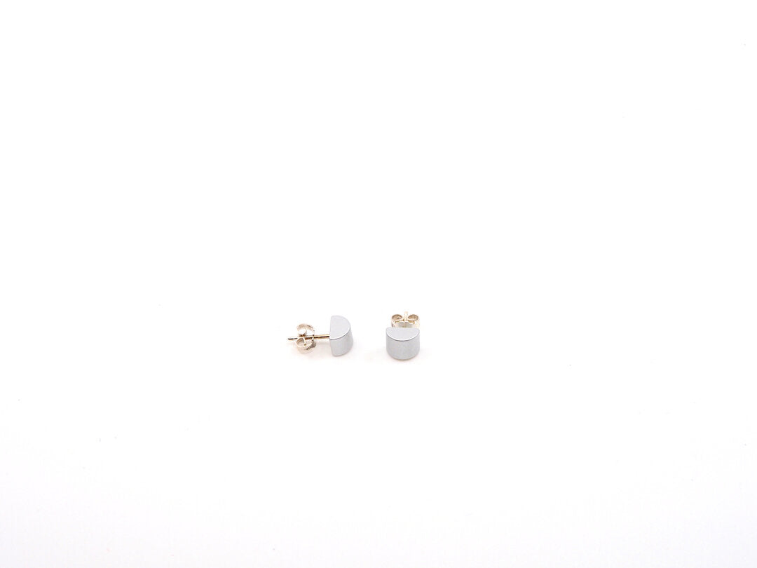 Pendientes semicirculares de plata