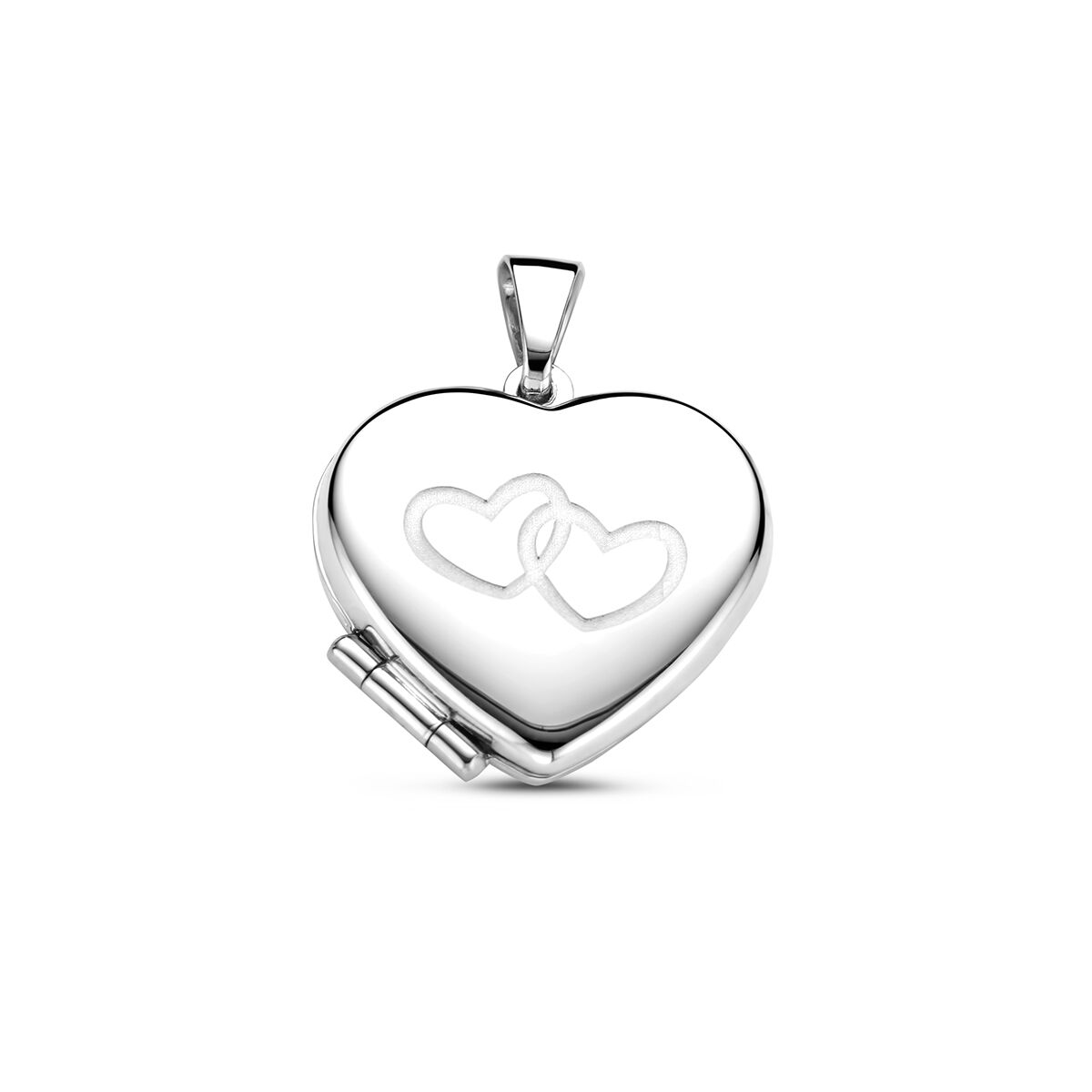Colgante en forma de corazón de plata con acabado pulido y mate, decorado con dos corazones entrelazados.