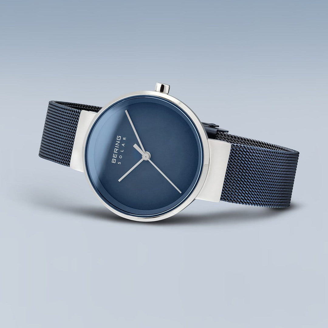 Bering dames horloge blauwe wijzerplaat - 14331-307