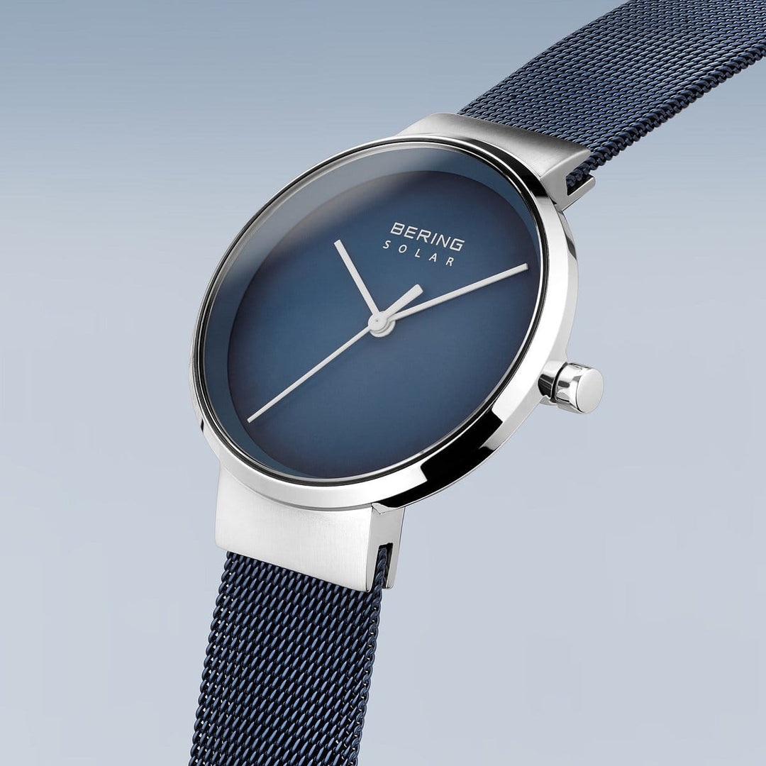 Bering dames horloge blauwe wijzerplaat - 14331-307