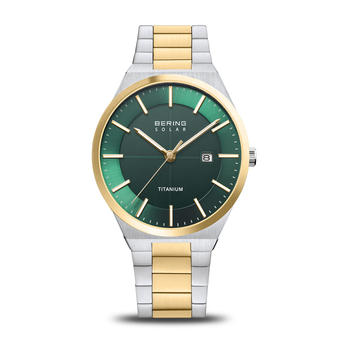 Reloj de titanio con esfera verde y dorada, correa bicolor de acero inoxidable.