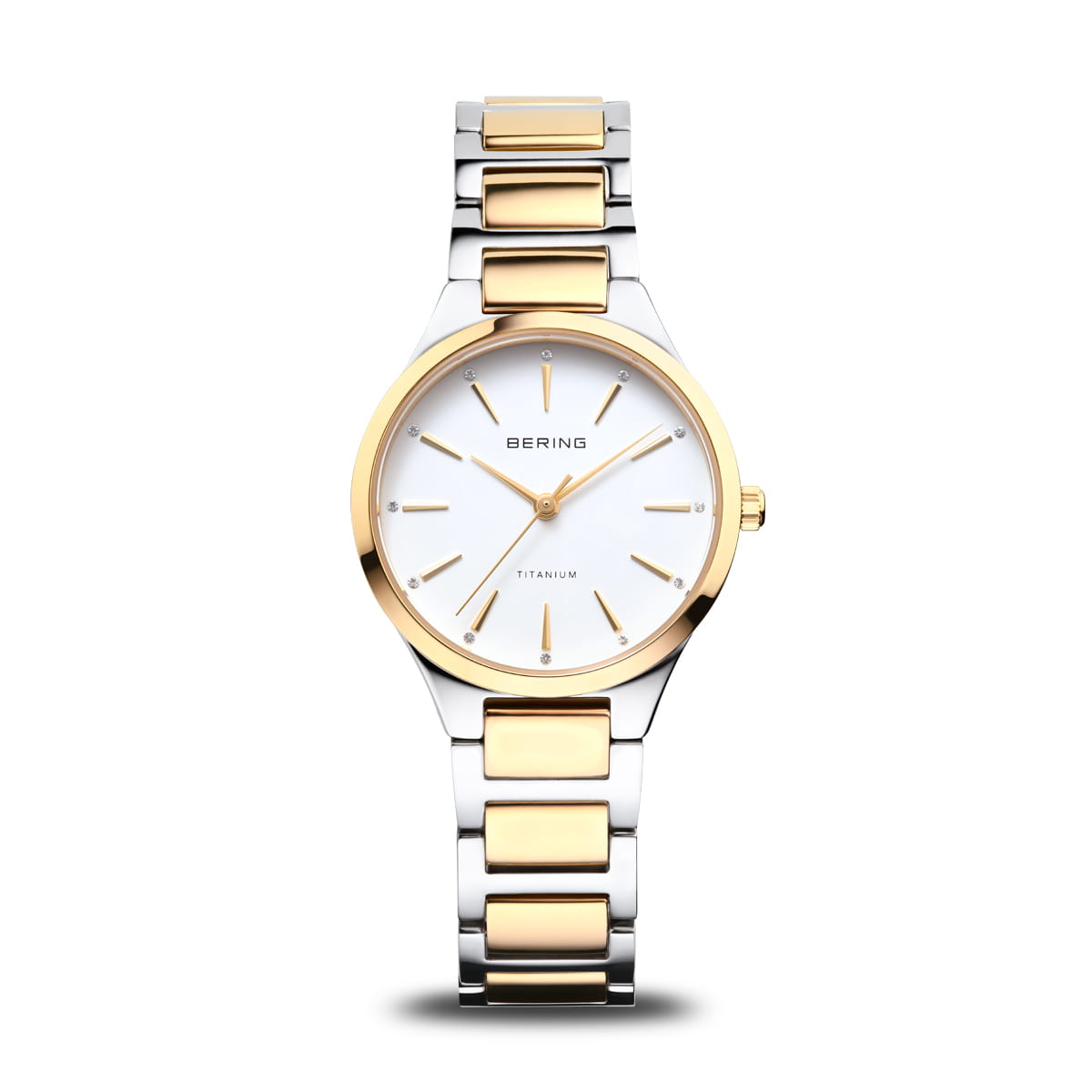 Reloj de dama con esfera blanca, caja y correa de acero inoxidable bicolor dorado y plateado.
