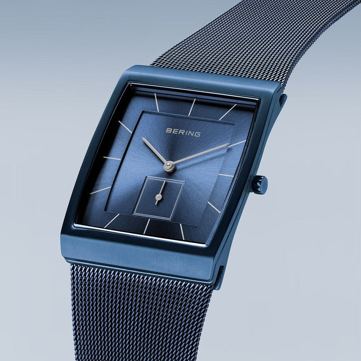Bering heren horloge blauwe wijzerplaat - 16033-397