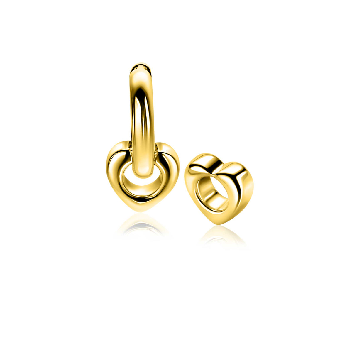 Pendientes de oro con forma de corazón y diseño entrelazado.