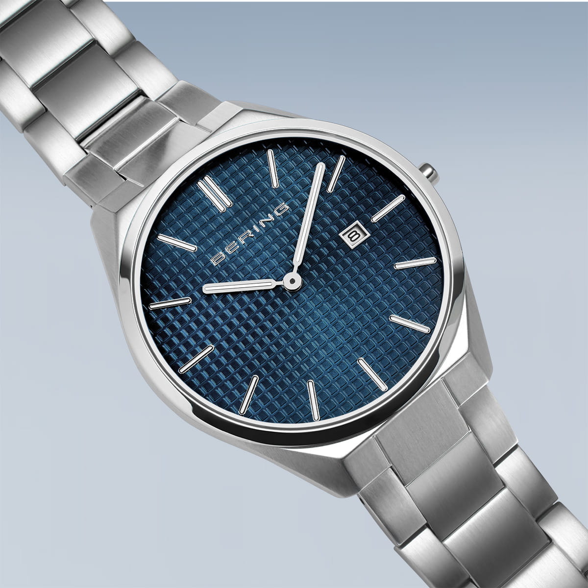Reloj de hombre Bering esfera azul 17240-707