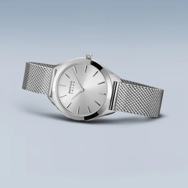 Reloj de mujer Bering solar esfera plateada - 17331-000