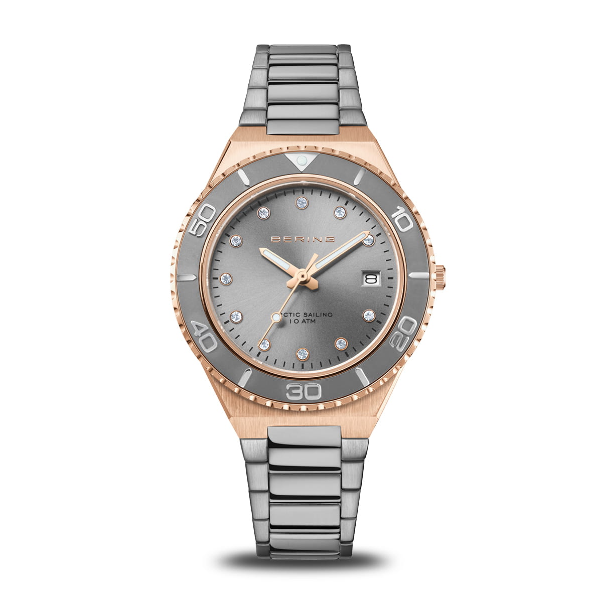 Reloj de mujer con esfera gris, caja de acero inoxidable dorado y pulsera de eslabones plateados.