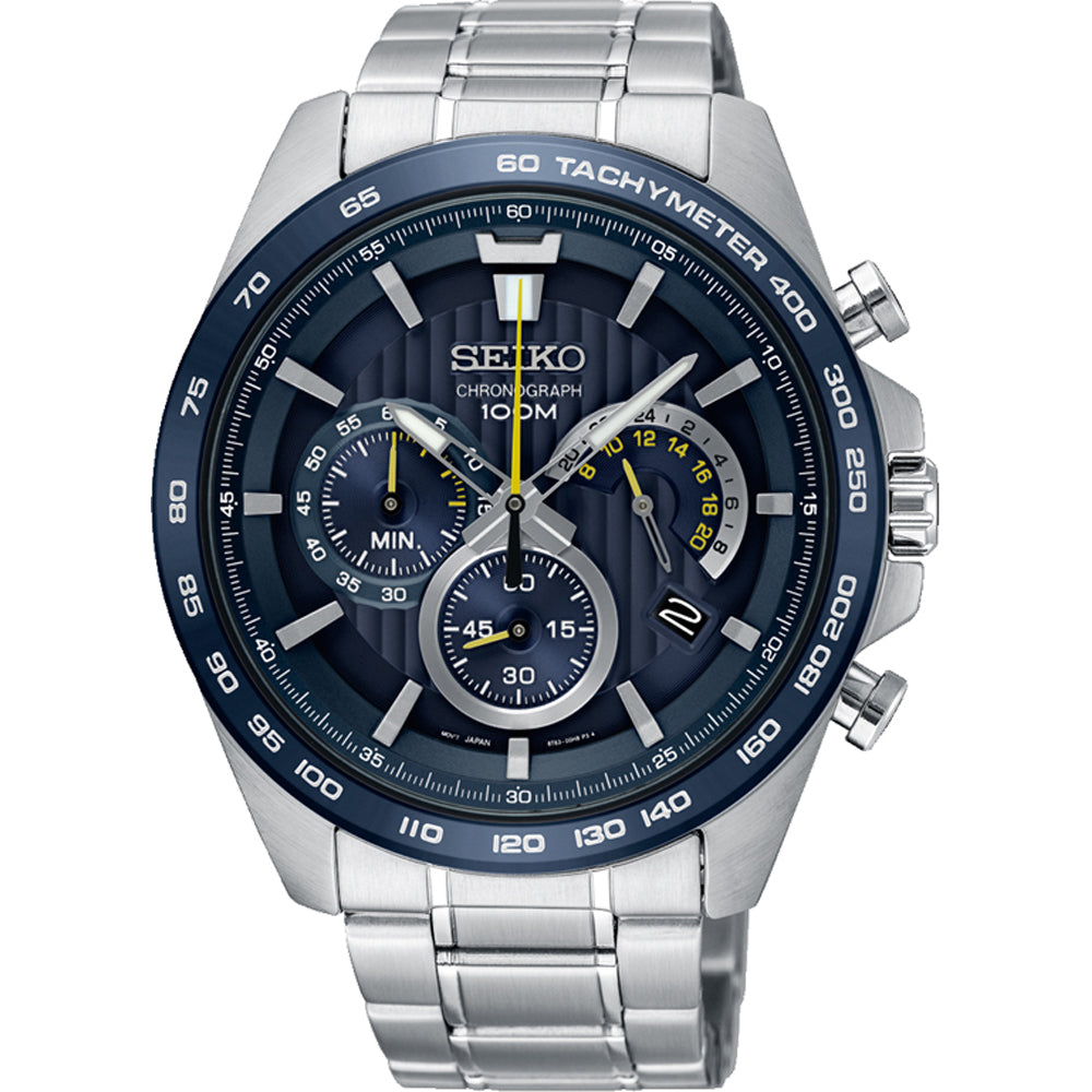Het Seiko herenhorloge SSB301P1 van Seiko heeft een roestvrijstalen band, een blauwe wijzerplaat met zilveren markeringen, drie subwijzerplaten, gele accenten, datumweergave, een tachometerlunette en een nauwkeurig quartz-uurwerk.