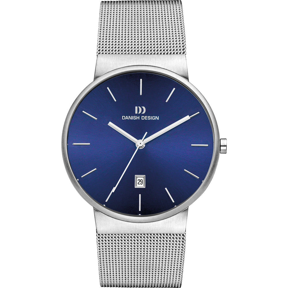 Reloj con esfera azul, caja plateada y correa de malla metálica.