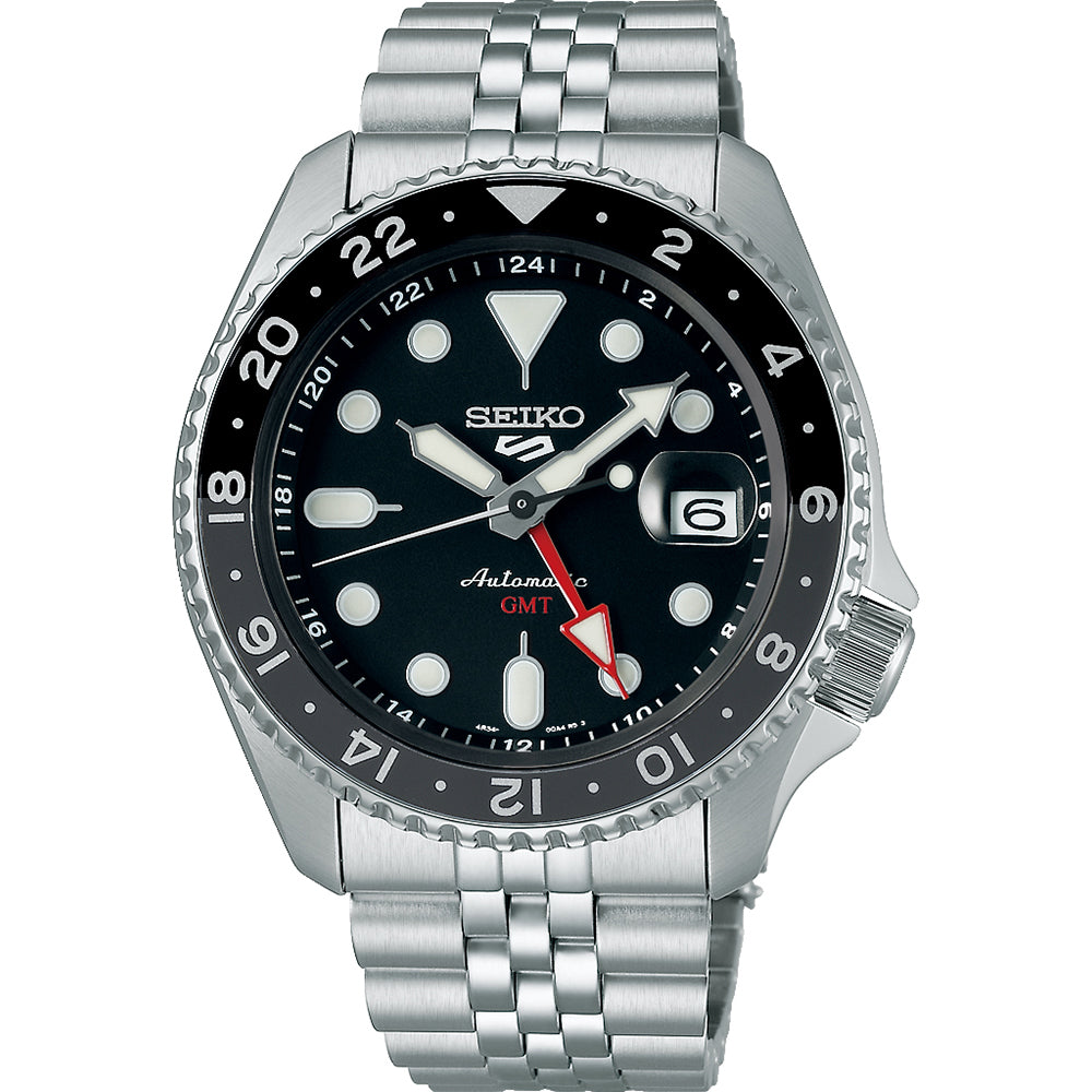 Reloj de hombre Seiko 5 Sports con caja de acero inoxidable, esfera negra y correa de acero.