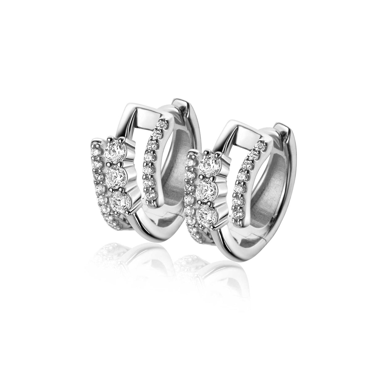 Pendientes de aro plateados con detalles de piedras brillantes en forma rectangular.