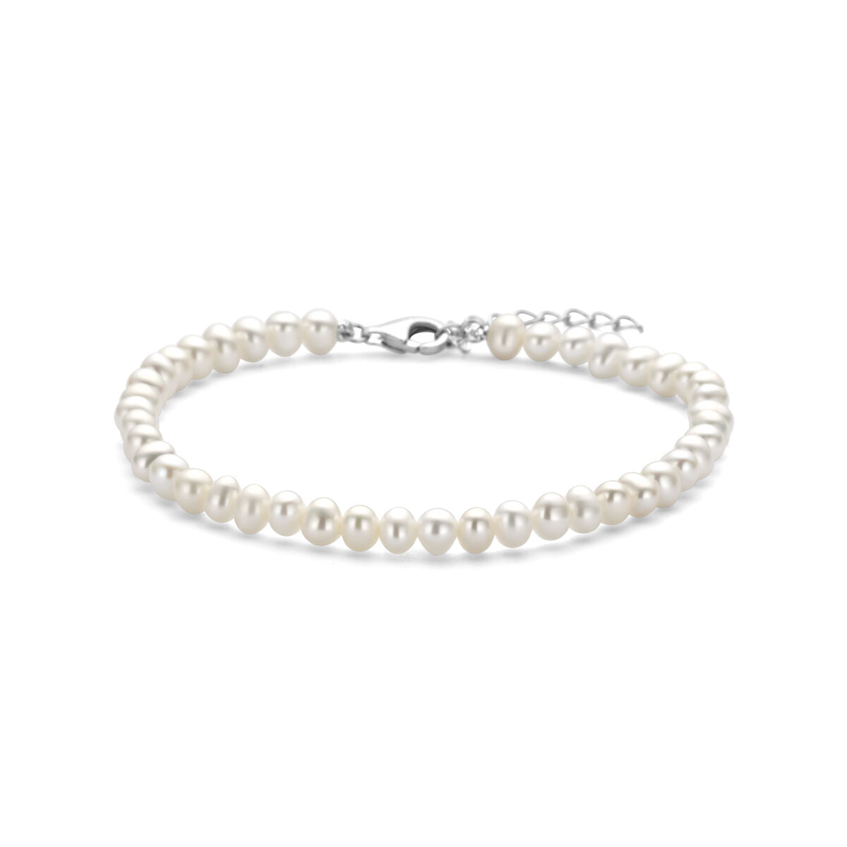 Pulsera de plata rodiada con perlas blancas.
