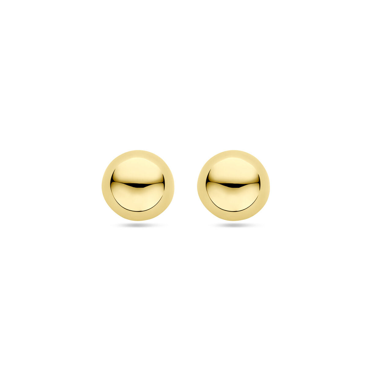 Pendientes de media bola de 14 mm en plata bañada en oro amarillo.