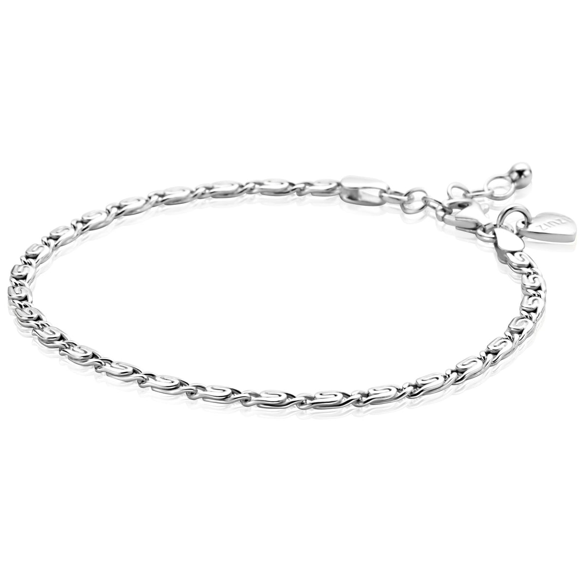 Pulsera de plata con diseño trenzado y cierre de langosta.