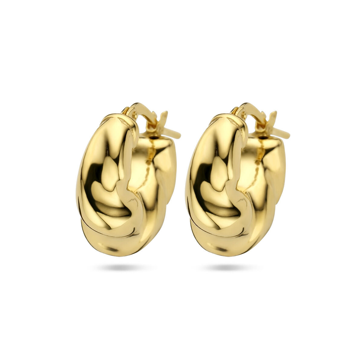 Pendientes de aro dorados de 1 micrón con un diseño ondulado y brillante.