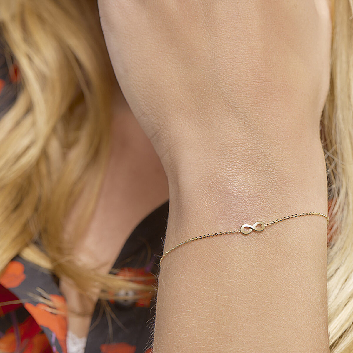 Pulsera de mujer infinito 14K