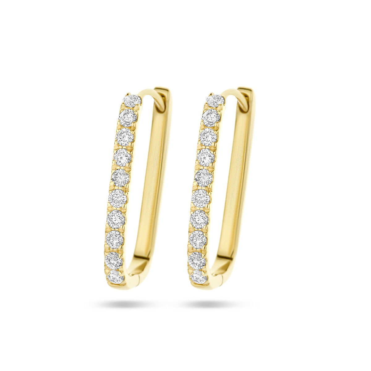 Pendientes de aro en forma de clip de papel, con diamantes de 0.22 ct en oro amarillo de 14K.