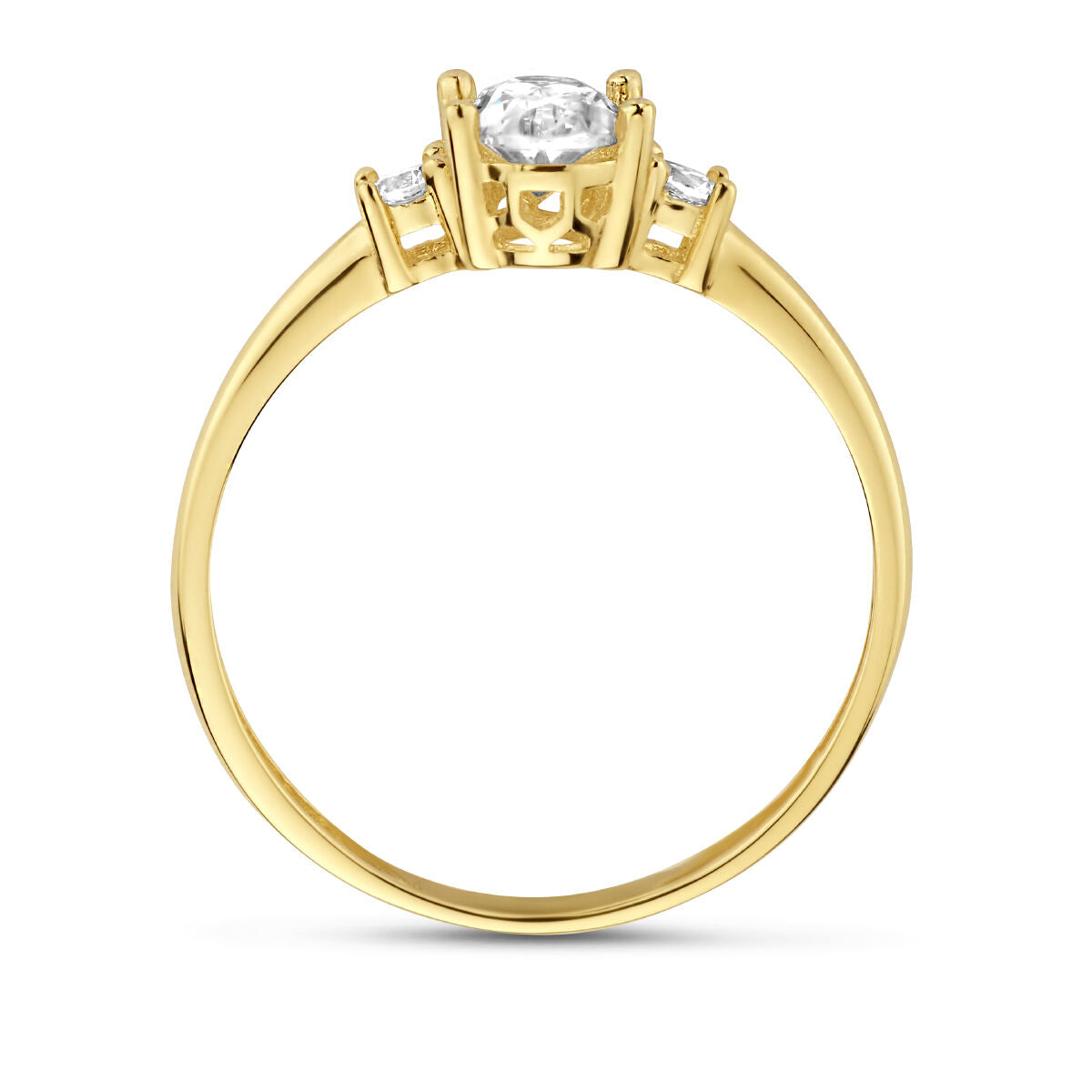 De Van der Kooij Collectie ring trilogie zirkonia 14K geelgoud is een damesring met een ronde zirkonia als middelpunt, vierpoots gezet en geflankeerd door twee kleinere stenen per zijde, zijaanzicht op witte achtergrond.