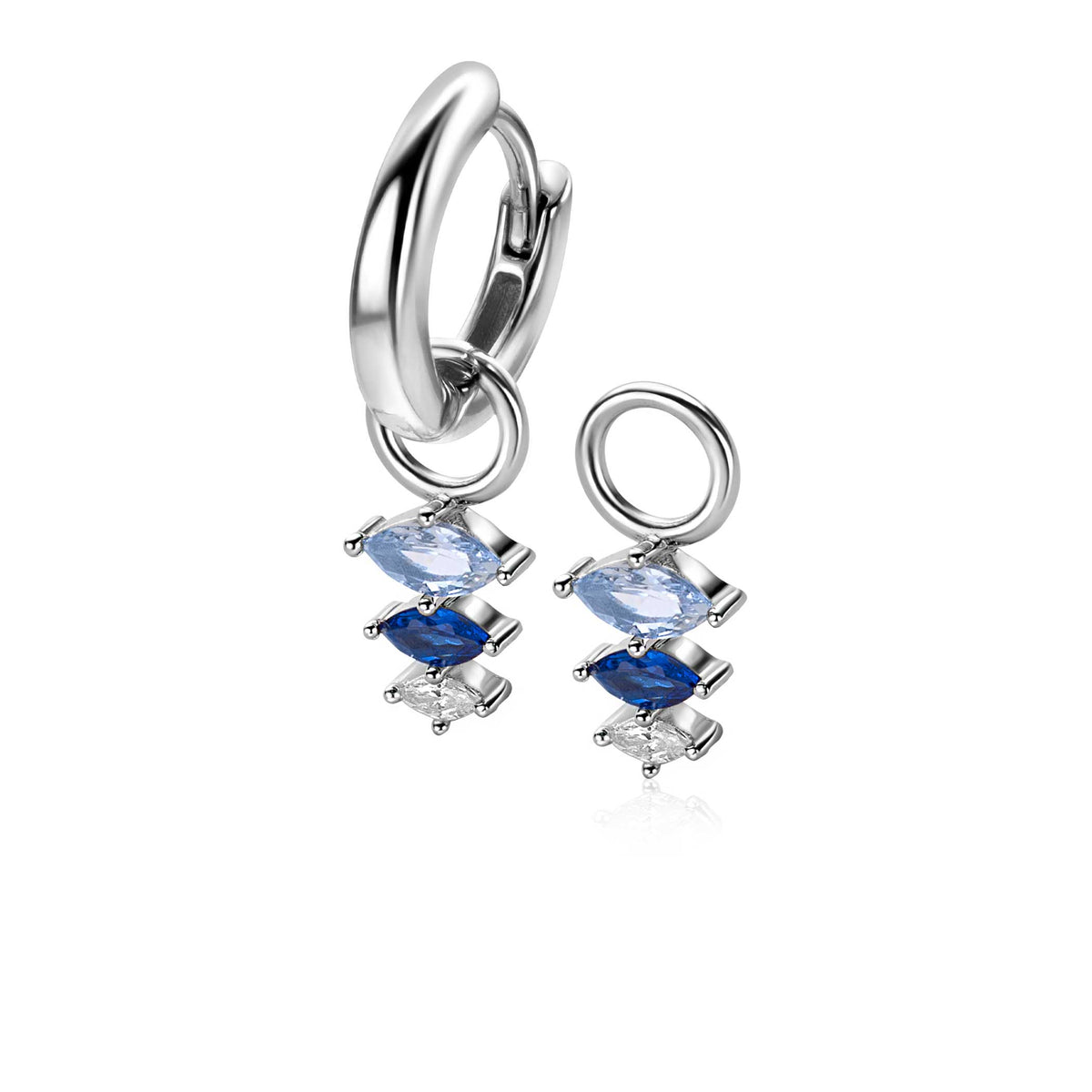 Pendientes de aro de plata con charms de piedras en tonos azules y transparentes.