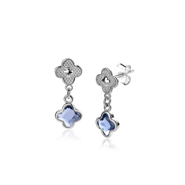 Pendientes de plata con forma de flor y charm azul claro.