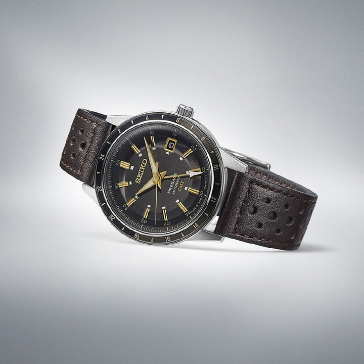 Het Seiko Presage herenhorloge SSK013J1 heeft een elegante leren band en een automatisch uurwerk.