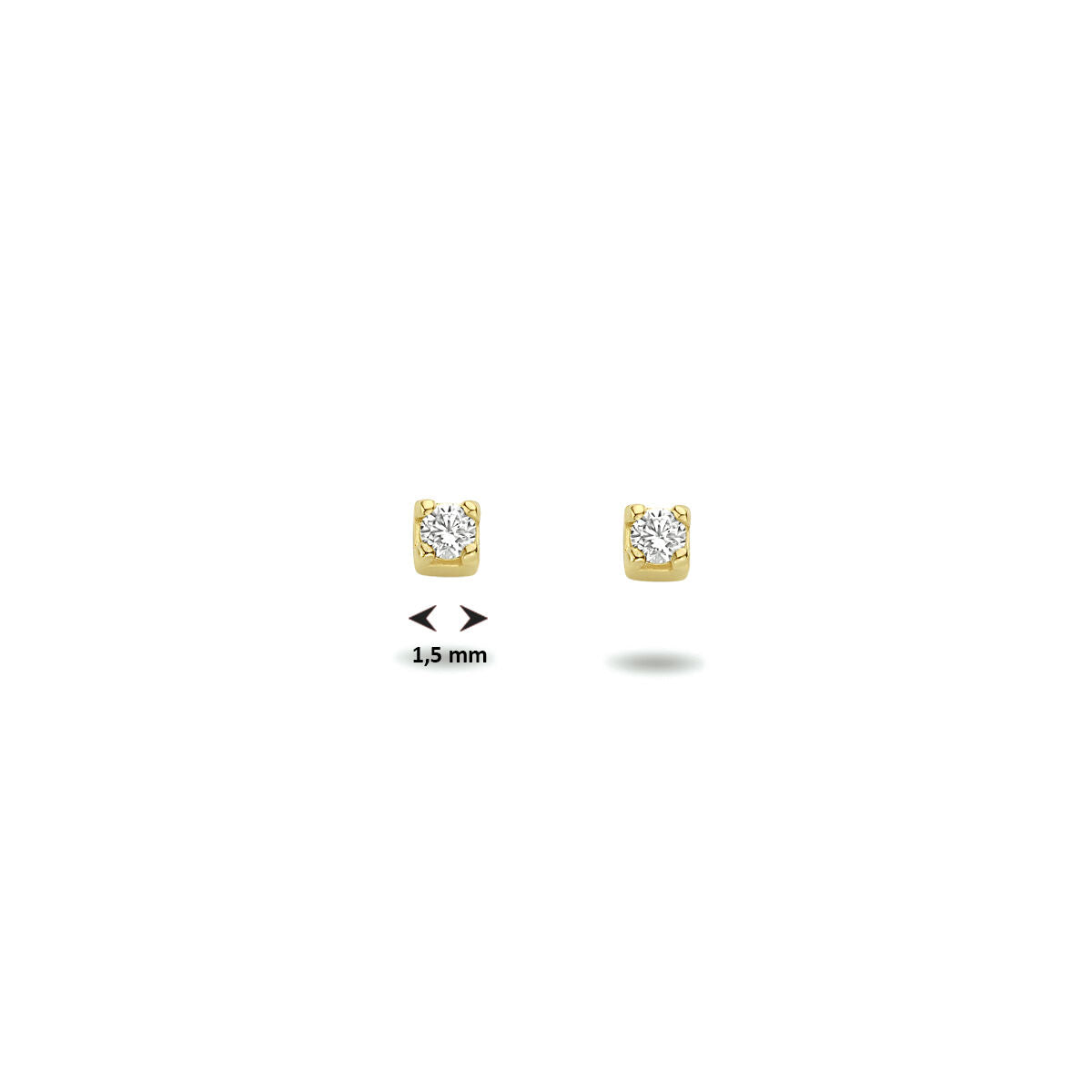 Pendientes de zircón en oro amarillo de 14K, con un diseño cuadrado y piedras brillantes.
