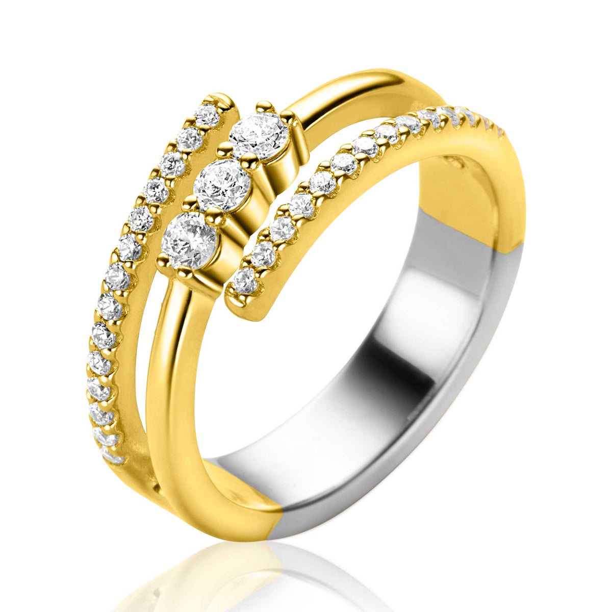 Anillo de plata con detalles en oro y tres circonitas brillantes.
