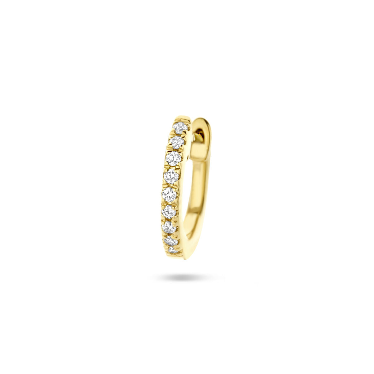 Aro de oro amarillo de 14K con diamantes de 0.03 ct, de 9.5 mm de diámetro.