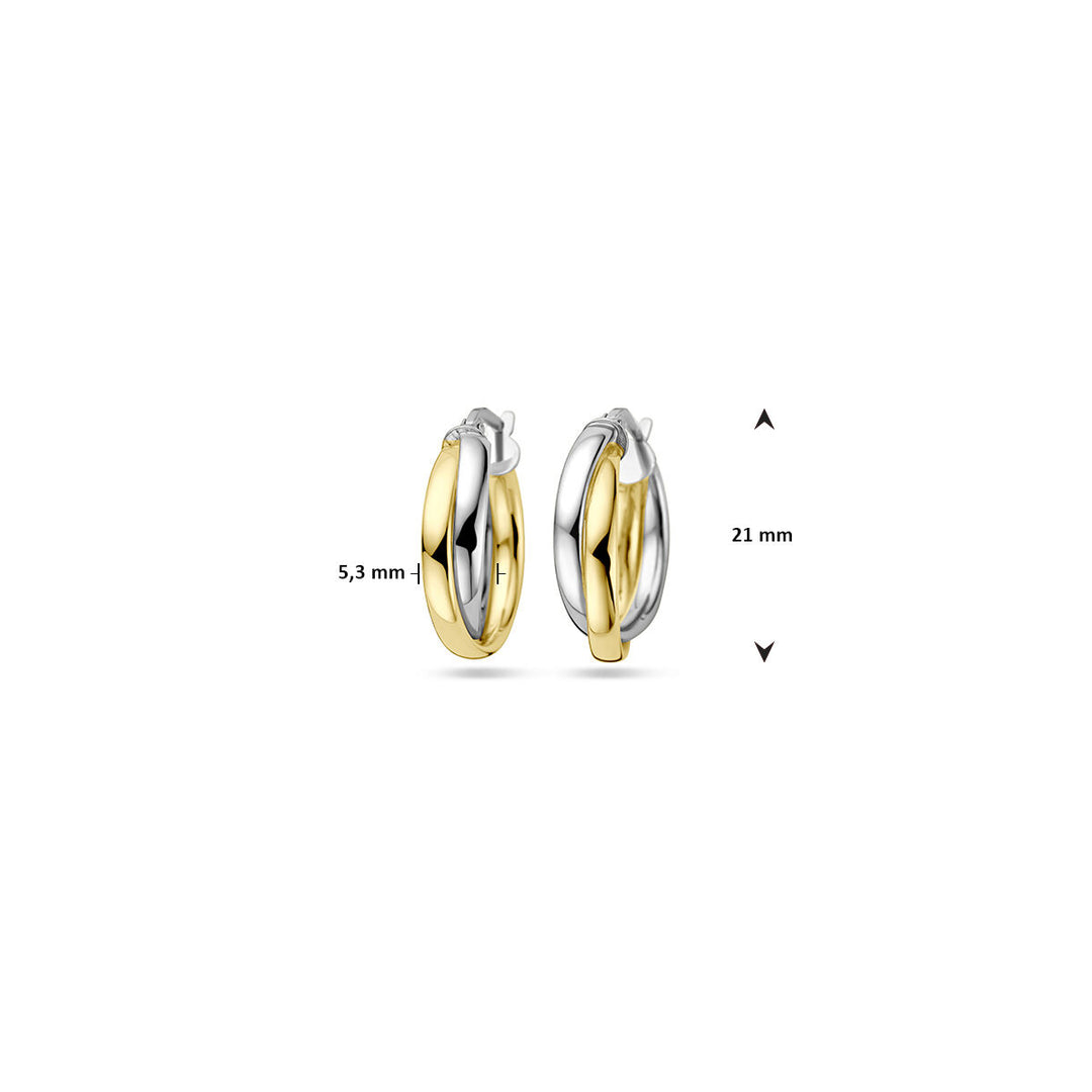 Van der Kooij Collectie oorringen 1 micron zilver verguld (geel/rhodium), getoond van voren en opzij. Afmetingen: 5,3 mm breed, 21 mm hoog. Witte achtergrond.