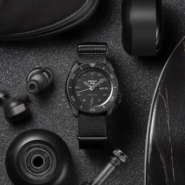 Seiko 5 Sports heren horloge SRPD79K1