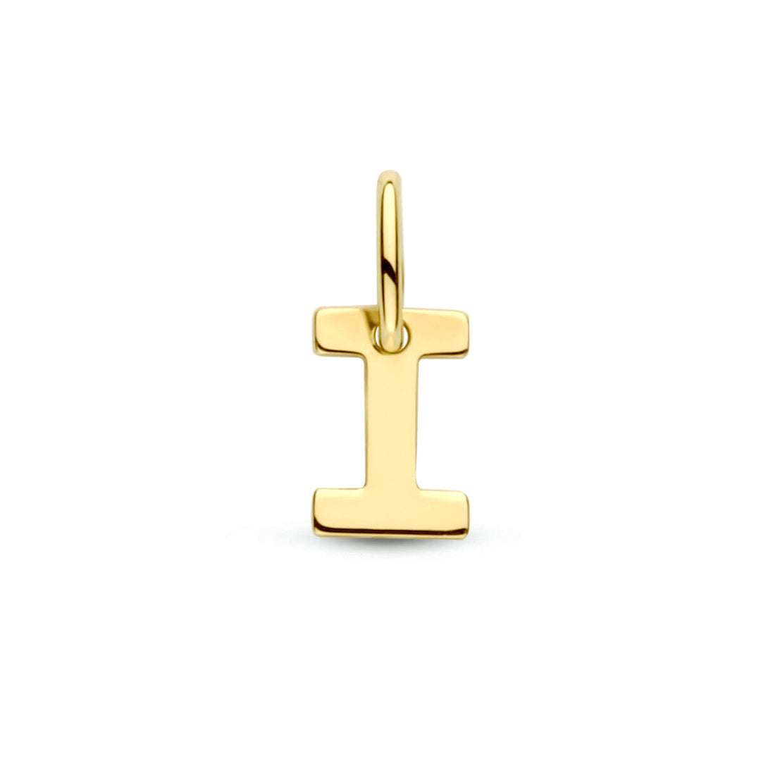De Van der Kooij Collectie hanger letter 14K geelgoud is een gepolijste gouden hanger in de vorm van een hoofdletter I, voorzien van een klein oogje om aan een ketting te bevestigen. Ideaal voor wie van elegante letterhangers houdt. Effen witte achtergrond.