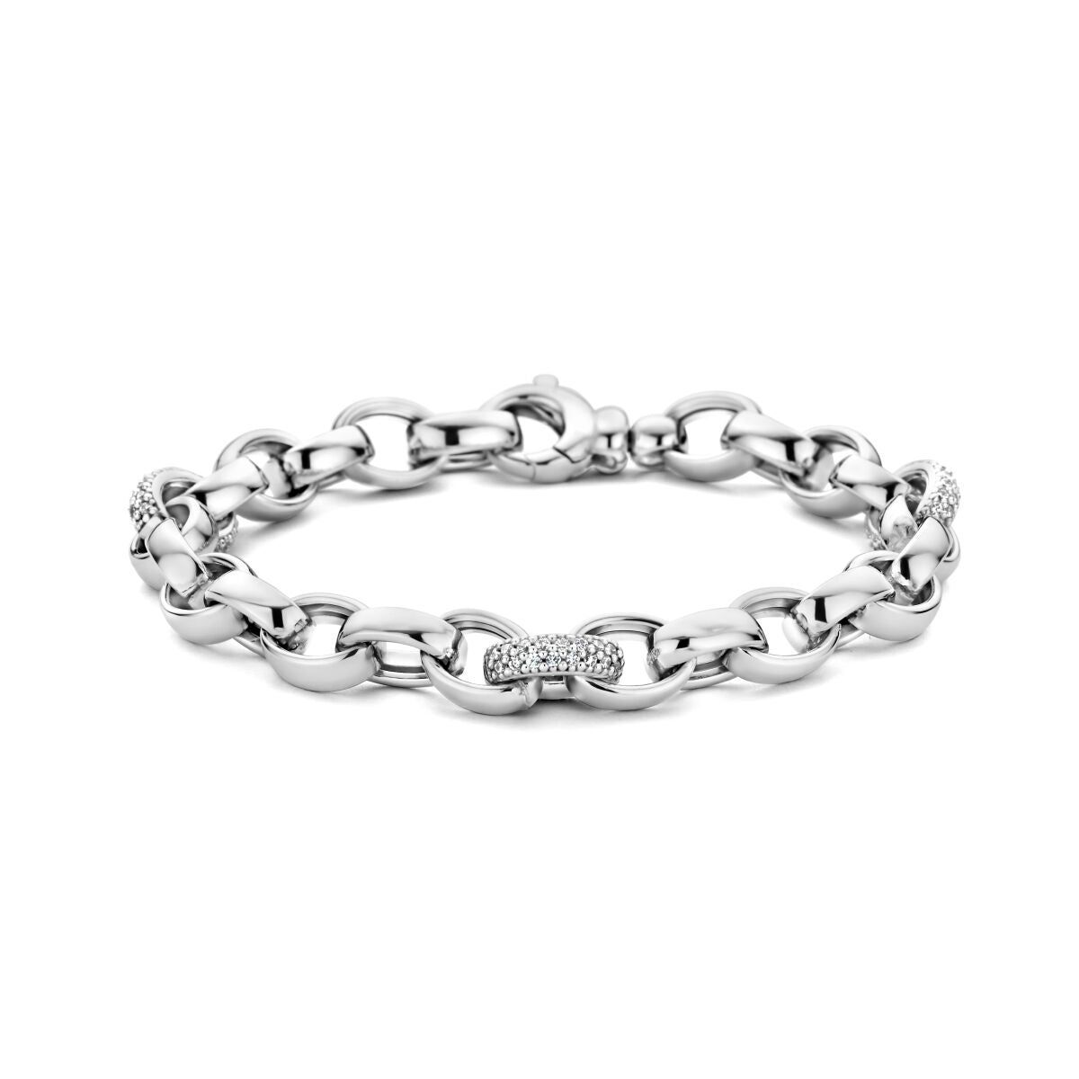Pulsera de eslabones ovalados de plata con circonitas, acabado en rodio.