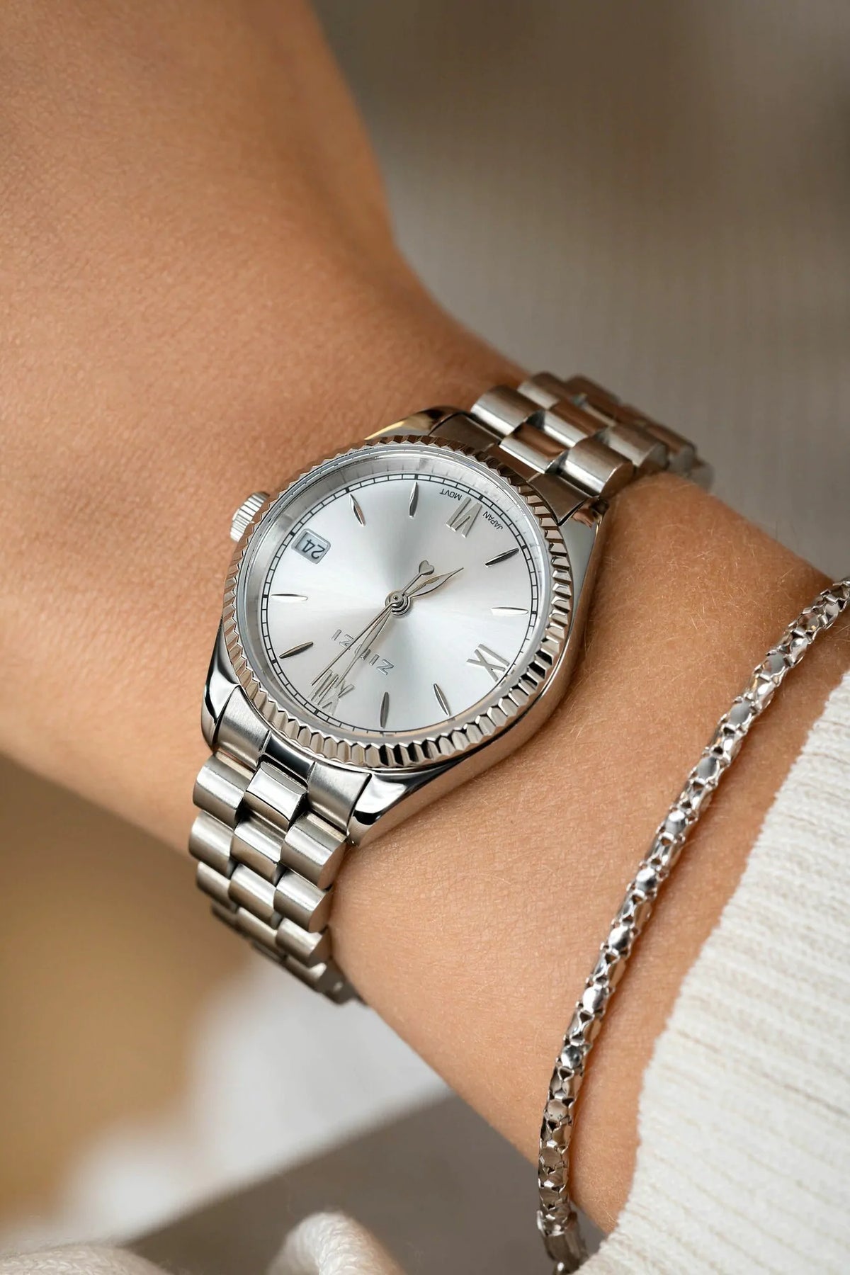 Reloj de mujer color plata acero ZIW2202