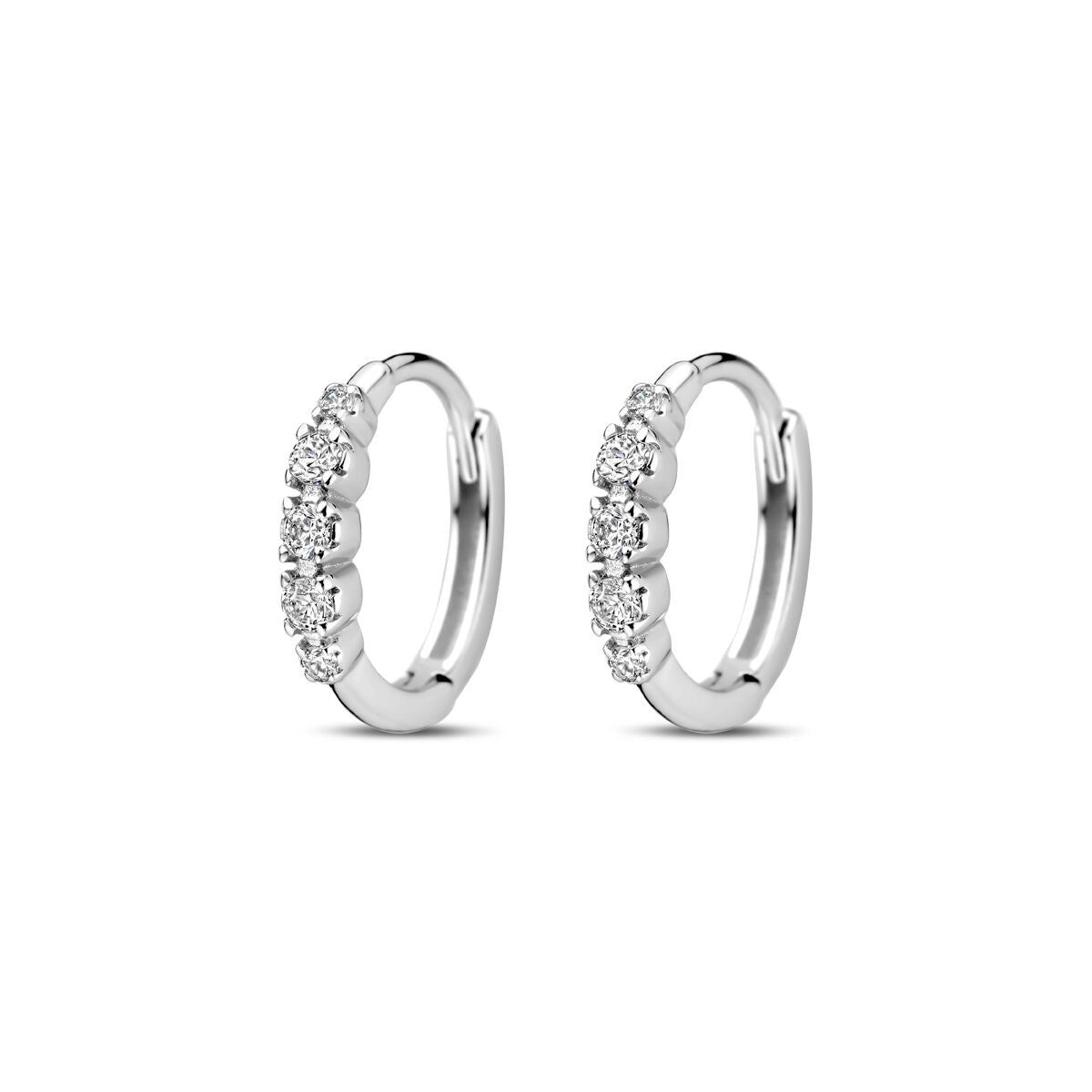 Aros de zirconia de 11,5 mm en plata rodiada con cinco piedras brillantes.