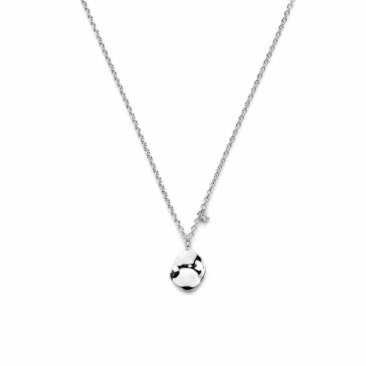 Collar de plata rodiada con colgante en forma de gota y diamante de 0.02 ct.