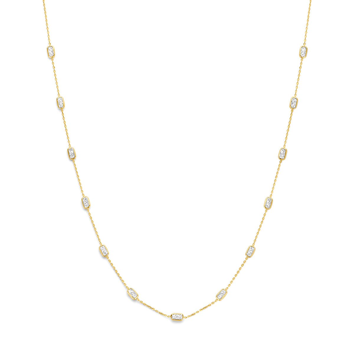 Collar de 9 quilates en color amarillo con zircón, con eslabones ovalados y longitud ajustable de 41 a 45 cm.