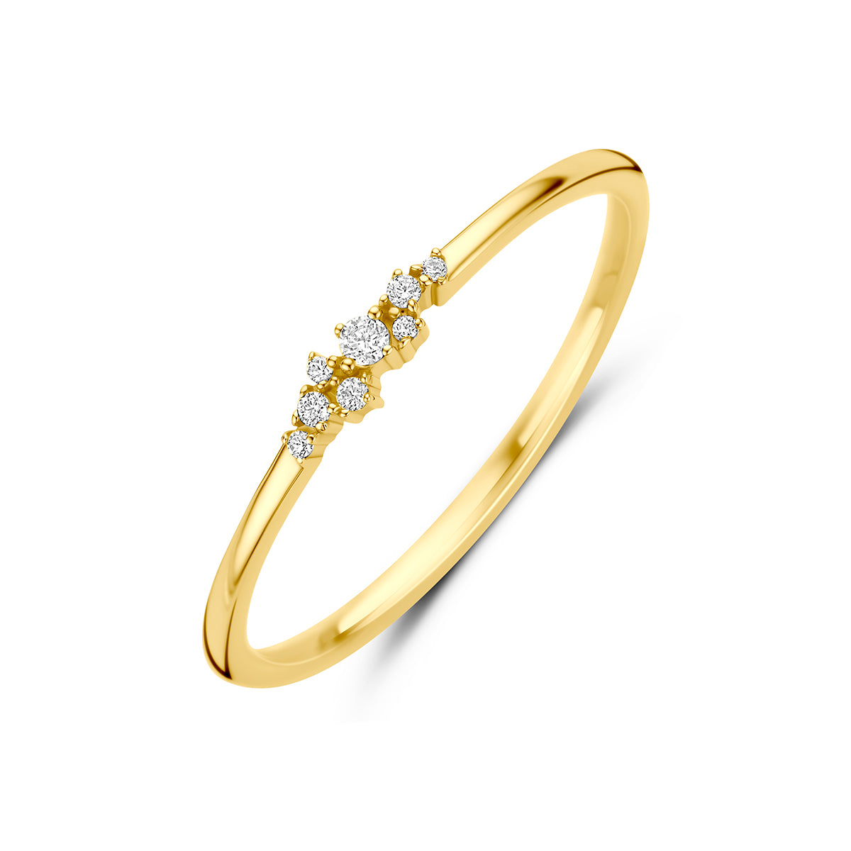 Anillo de 9 quilates en oro amarillo con zirconias brillantes dispuestas en forma de estrella.