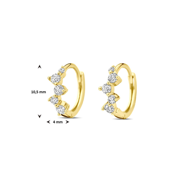 Van der Kooij Collectie klapoorringen zirkonia 10,5 mm zijn 14K geelgouden oorringen met drie sprankelende zirkonia's per oorbel, 10,5 mm hoog en 4 mm breed.