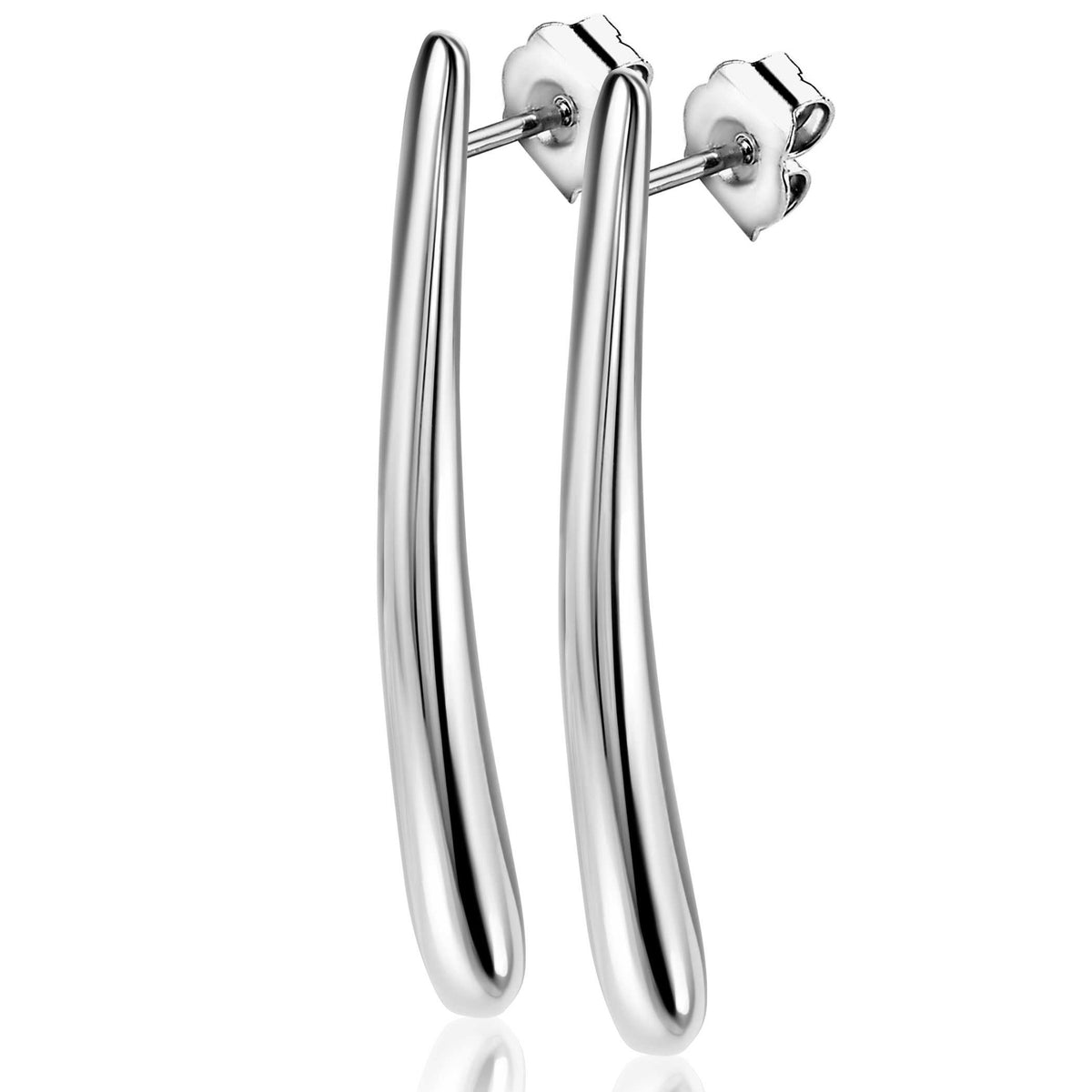 Pendientes largos de plata con forma alargada y pulida.