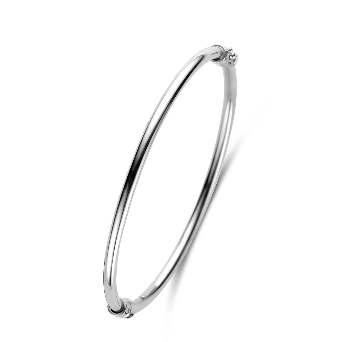 Pulsera bangle plateada para dama, con acabado rodiado y diseño sencillo.