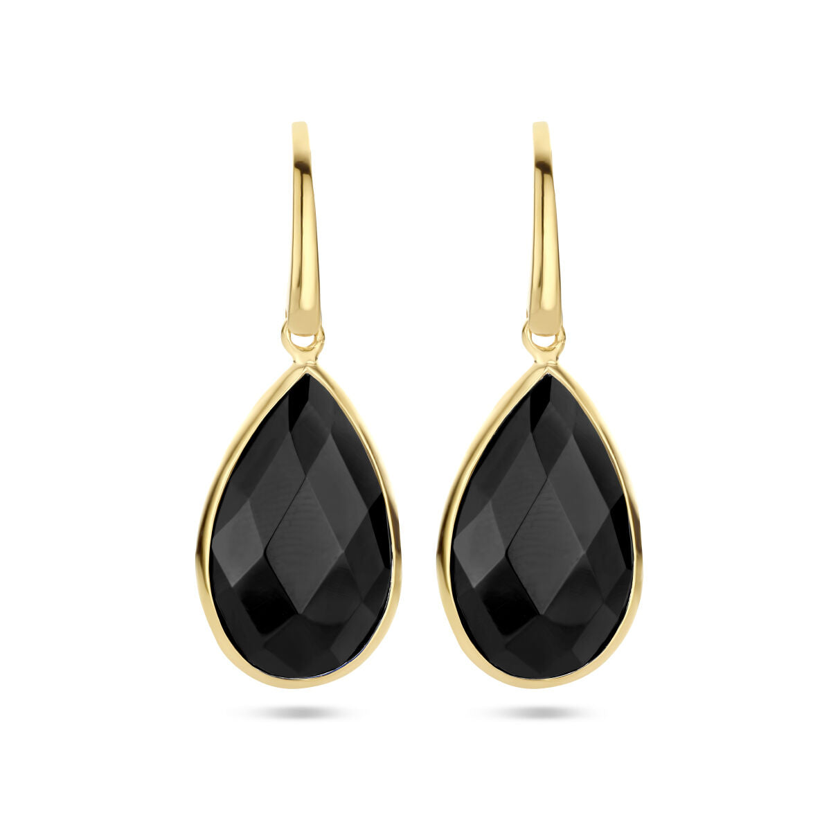 Pendientes largos de onyx en forma de gota con gancho francés en plata dorada.