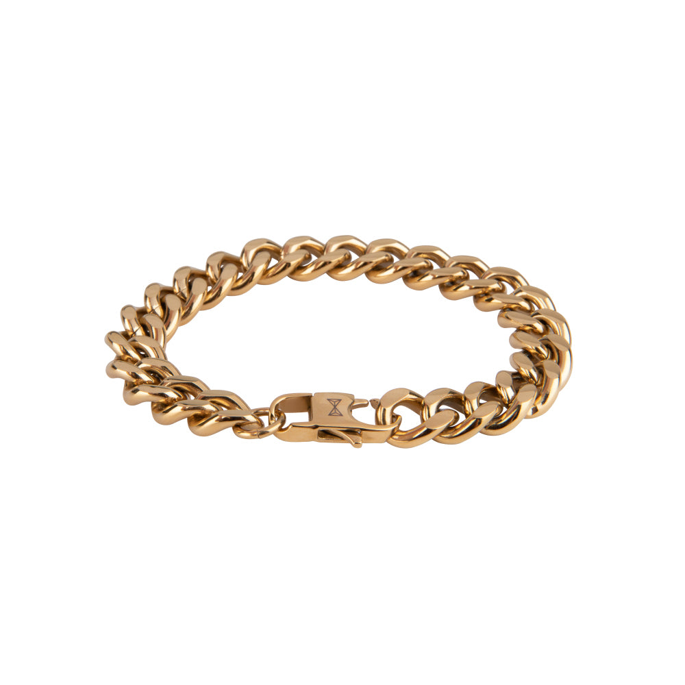 Pulsera dorada de eslabones planos con cierre de gancho.